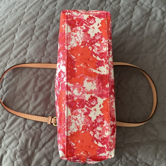 COACH PEYTON FLORAL PRINT TOP HANDLE TOTE - Picture 6 of 8